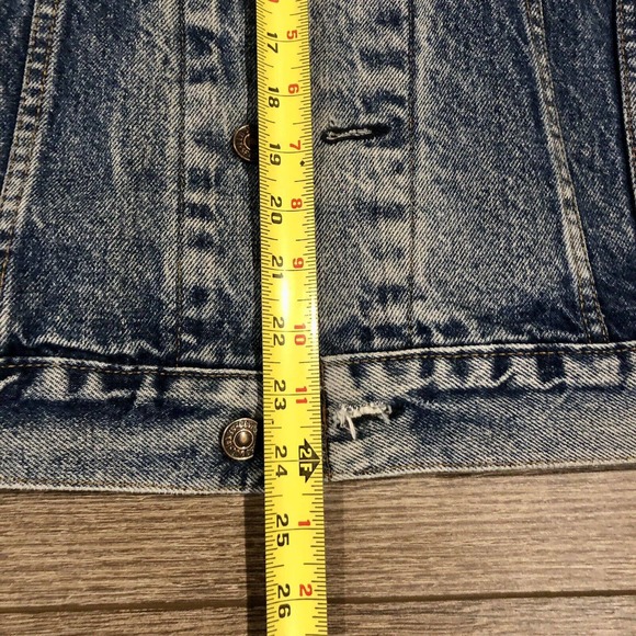 Vintage Levi's Trucker Jacket 42 Large Blue Jean Denim Pockets Button Front Men - Picture 8 of 14